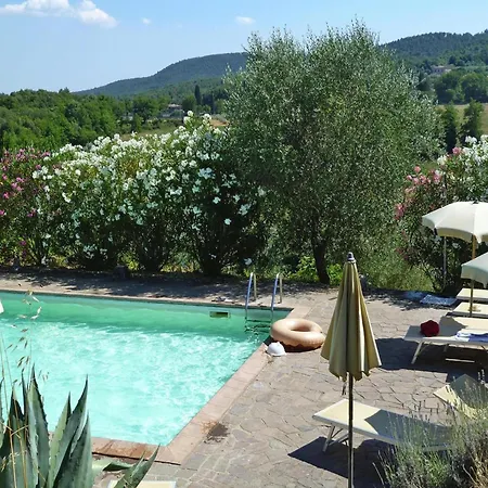 Apartment In With Heating Sovicille
